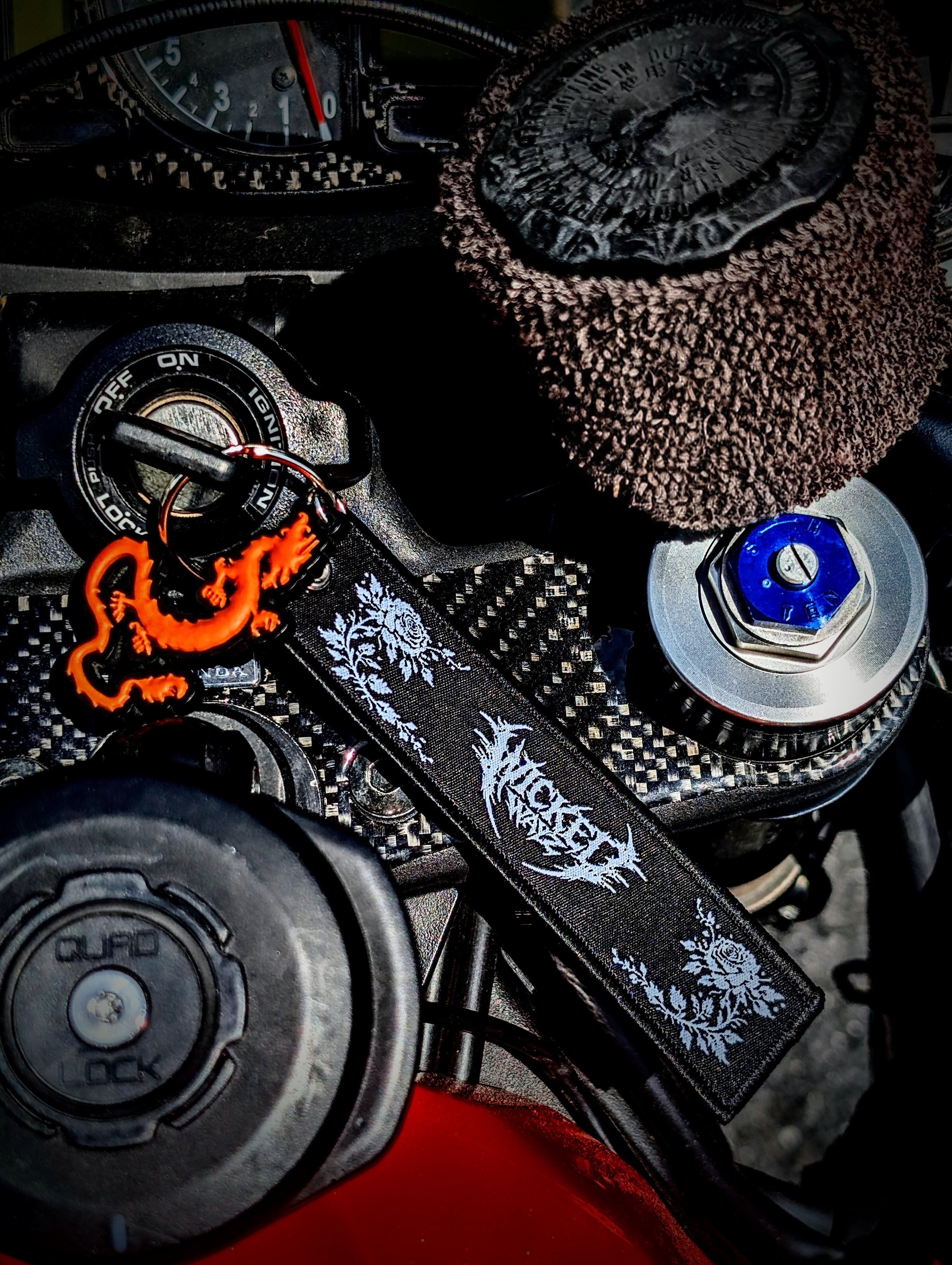 Wicked Wayz 'Signature' V1 Key Tag
